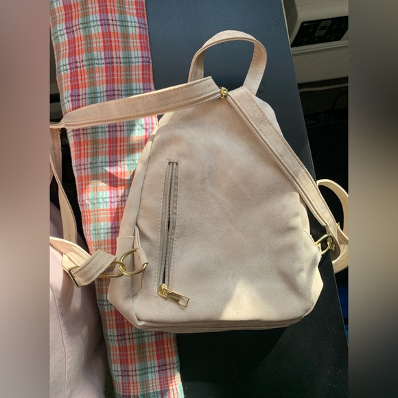 Flap Backpack - Picture 5 of 5